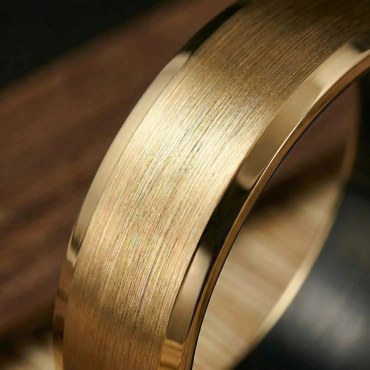 AKARI — Gold Ceramic Ring Japanese Melody