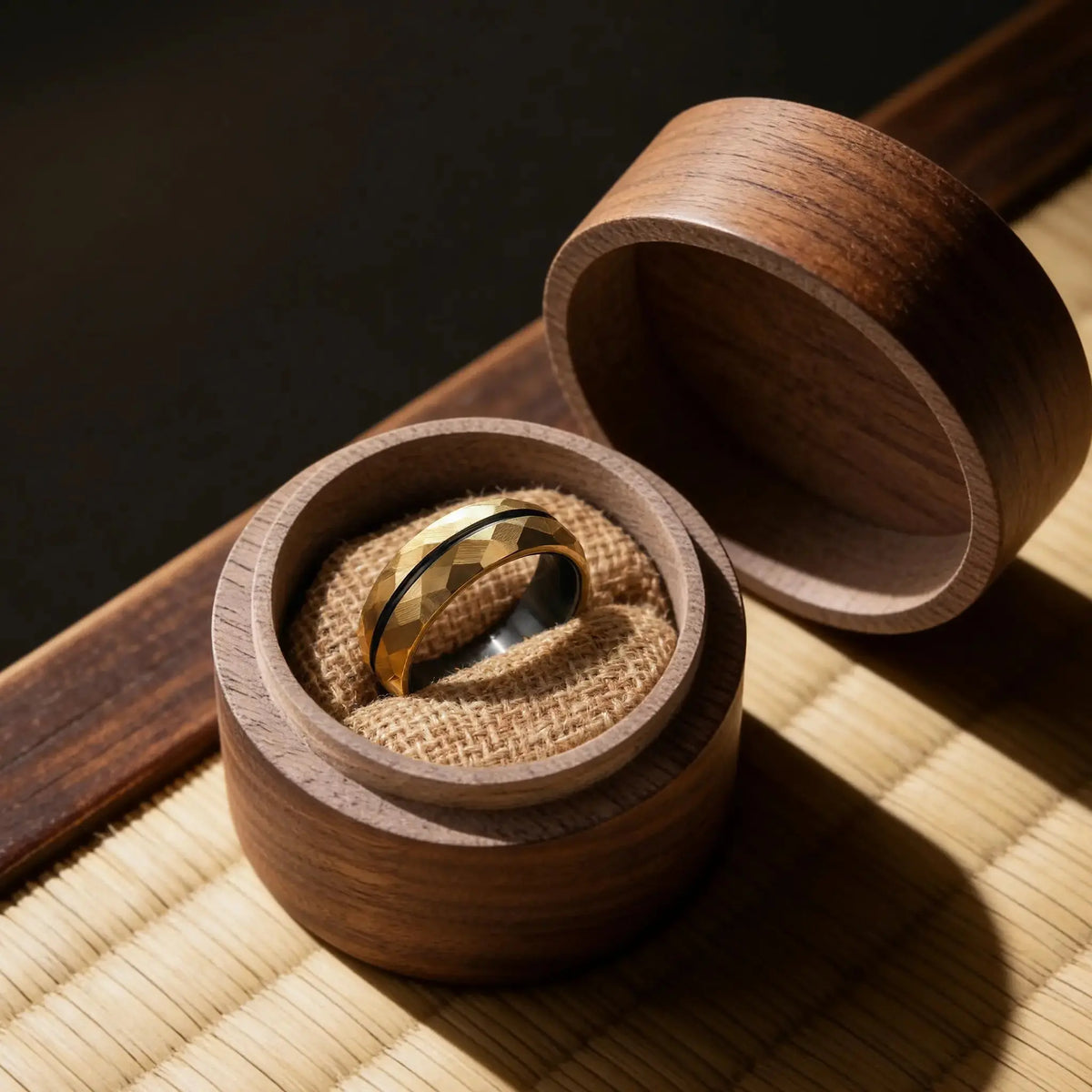Gold metal ring with a black stripe Japanese Melody