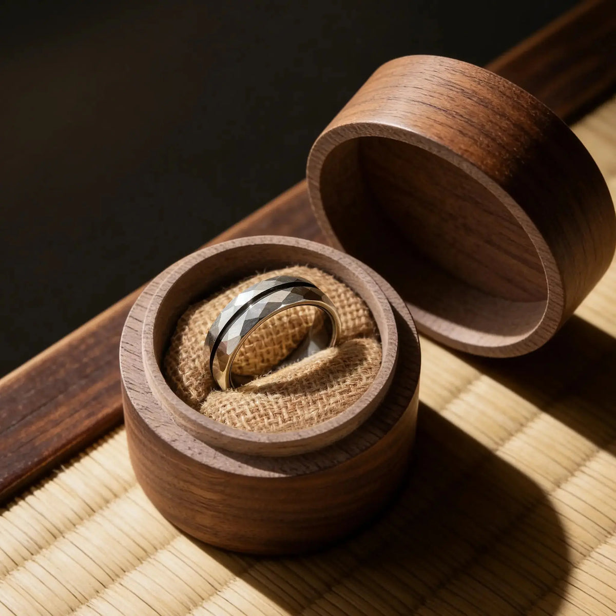 Metal ring with a black stripe Japanese Melody