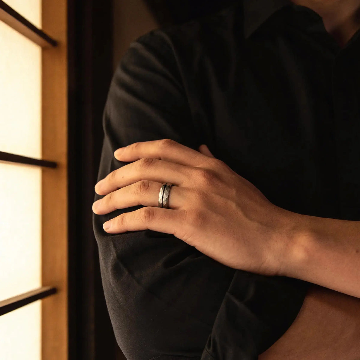 Metal ring with a black stripe Japanese Melody