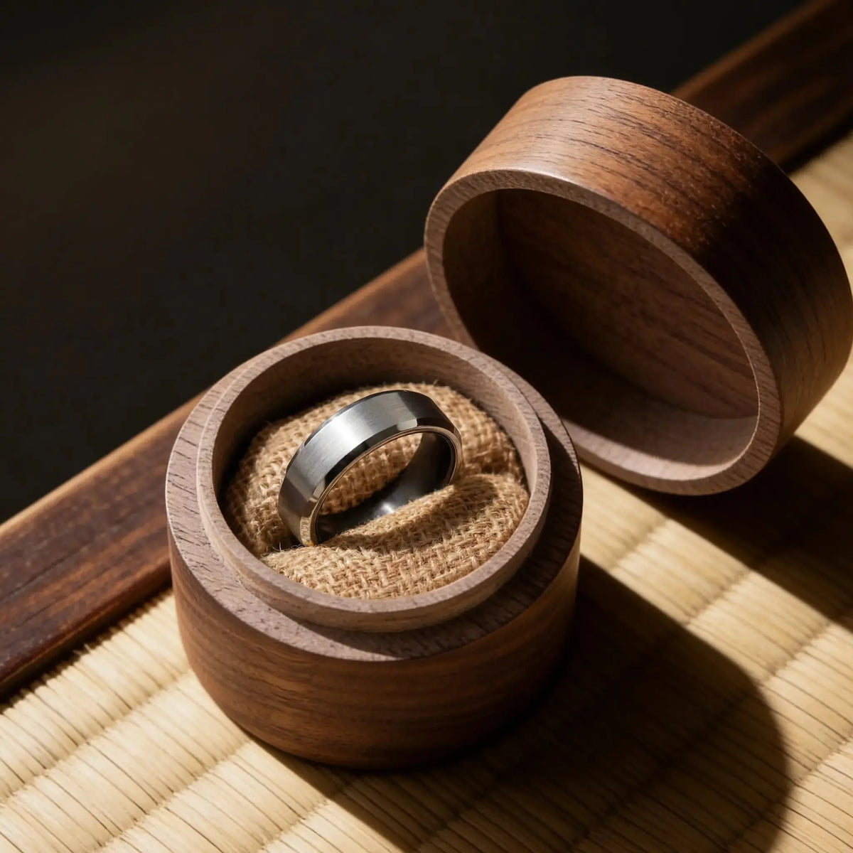 Silver metal ring Japanese Melody